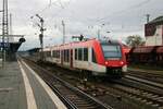 VIAS/Odenwaldbahn Alstom Lint 54 VT223 am 23.12.22 in Hanau Hbf Südseite vom Bahnsteigende aus fotografiert