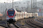 VIAS 305A nach Neuwied bei der Einfahrt in Koblenz Hbf.