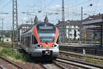 KOBLENZ, 19.06.2023, 302A/B der Vias GmbH als RB10 (Hessen) nach Frankfurt am Main Hbf bei der Einfahrt in Koblenz Hbf