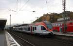 VIAS-ET 404 als SE 25013 aus Frankfurt-Main-Hbf) nach Neuwied.
Aufgenommen von Bansteig 2 von Koblenz-Hbf
bei der Abfahrt vom  Koblenzer-Hbf.
Bei Sonne und Wolken am Nachmittag vom 30.10.2015.