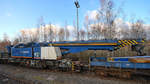 Als vorweihnachtliche Überraschung stand Mitte Dezember 2018 der Gleisbaukran Kirow KRC 1200 NS von Volkerrail in der Nähe des Hattinger Bahnhofes.