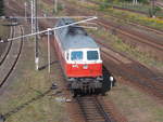 WFL 232 333 unterwegs,am 24.August 2019,unterhalb der Fussgängerbrücke,in Wustermark.