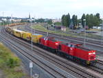 WFL V 100 (LOK 37), 203 118-5 ( 9280 1203 118-5 D-WLF ) und (LOK 21) 203 113-6 ( 9280 1203 113-6 D-WFL ) mit einem Bauzug abfahrbereit in Gera am 13.8.2020