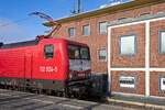 112 024-5 der WFL im Bochumer Hauptbahnhof (26.02.2022)