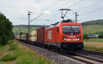 187 010 der WLE beförderte am 16.06.17 den Warsteiner durch Retzbach-Zellingen Richtung Würzburg.