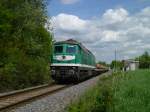 V300 001 bei der Durchfahrt in Dobraschtz am 14.05.13.