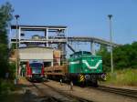 Am Samstag den 27.07.13 ging es mit der IG 58 3047 Glauchau und der Erzgebirgsbahn (642 237) auf eine Exkursionsfahrt zur Wismut. Hier die V60 mit einem Vollzug neben dem Triebwagen bei der Beladestelle in Kayna. Alle Bilder wurden unter Aufsicht der Veranstalter erlaubt.