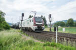 159 228-6 ist am 07.06.2023 in Richtung Bebra unterwegs gesehen bei Reilos.