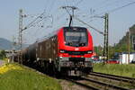 Eine imposante Erscheinung ist die Stadler Eurodual 159 234. Aufgenommen am 09.05.2024 im Mittelrheintal bei Braubach