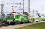 Sr3 3362 fährt mit dem IC nach Rovaniemi im Bahnhof Kemi ein. Kemi, 10.8.2024