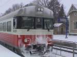 Triebzug 6239/6039 der Serie Sm1 am 5.4.2003 auf seiner Endstation Kirkkonummi im winterlichen Zustand