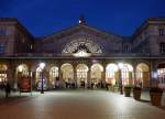 Gepflegter Vorplatz am Pariser Bahnhof  Gare de l´Est . 14.1.2014