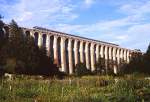 Eine nicht nher identifizierte CC 72000 berquert den Viaduct von Chaumont mit dem abendlichen Zug nach Paris, 06.09.1997.