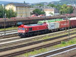 DB Cargo 0077 005-2 ( 9287 0077 005-2 F-DB ) abfahrbereit in Schwandorf am 28.6.2024