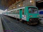 In der wei-grnen Farbgebung der Rgion Picardie stehen zwei Triebzge des  Caravelle  genannten Typs EAD zusammengekuppelt im Bahnhof Paris-Nord.