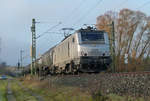 12. November 2013, Ein Kesselwagenzug fährt bei Johannisthal in Richtung Saalfeld. 