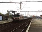 15009 mit Regionalzug 1608 Strassbourg-Paris Est auf Bahnhof Sarrebourg am 28-10-1996. Bild und scan: Date Jan de Vries. 

