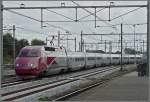 Ein PBA Thalys im neuen Design schleicht am 05.09.09 durch den Bahnhof von Roosendaal auf seiner Fahrt nach Brssel. (Jeanny)