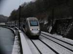 Winter in Arzviller:  SNCF TGV-POS unterwegs als Zug TGV9217 (ParisEst-Strasbourg-Basel-Zrich).