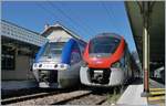 In St-Gervais Les Bains Le Fayet wartet der SNCF Z 27685 als TER 884662 auf die baldige Abfahrt nach Annemasse,  während der SNCF Coradia Polyvalent régional tricourant Z 31517 M eine Stunde später als Léman Express L3 23482 nach Coppet fahren wird.

7. Juli 2020