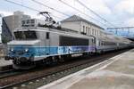 Am 3 Juni 2014 steht 22214 mit ein CoRail IC in Chambery-Challes.