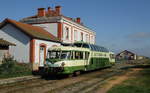 Museums- und Touristikbahnen im französischen Zentralmassiv: Die Agrivap besitzt den einzigen noch betriebsfähigen der 10 Aussichtstriebwagen, die die SNCF 1959 bei Renault beschaffte.