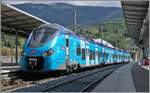 Der SNCF Coradia Polyvalent régional tricourant Z 31539M ist als TER 8845162 von Evian-les-Bains kommend im Bahnhof von Bellegarde-sur-Valserine am Ziel seiner Fahrt angekommen.