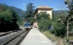 SNCF Gare Sospel im August 2005: FS-Triebzug (AL 663 1202) hält auf der Fahrt nach Nice / Nizza am Bahnhof Sospel.