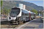 Zug1 mit AMG809 aus Bastia erreicht Corte mit einer fehlenden Schürze. (24.05.2017)