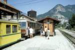 CP, Chemins de fer de Provence: Ein Zug der CP, aus einem Autorail / Schienenbustriebwagen und einer Remorque / einem Beiwagen bestehend, hlt im Juli 1982 in Annot, einem Stdtchen mit etwa 1000 Einwohnern in der Region Provence - Cte d'Azur (im Dpartement Alpes-Haute de Provence), auf der Fahrt nach Digne. - Die Bahnstrecke Nice / Nizza - Digne, die die CP bedient, ist 150 km lang. 