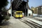 CP (Chemins de fer de Provence) im Juli 1983: Der Autorail / Dieseltriebwagen SY-01 verlässt den Endbahnhof in Nizza, Gare Nice CP / Nice Gare du Sud. - Der Dieseltriebwagen wurde 1971/1972 von der Compagnie de chemins de fer départementaux (CFD) in Montmirail an die CP geliefert. Der Triebwagen erhielt später die Nummer X 301.