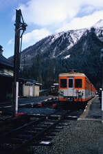 Zug der Baureihe Z 600 auf der berühmten Saint-Gervais - Vallorcine - Linie der SNCF, Bahnhof Argentiere.
Datum: 01.01.1988
