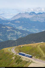 Tramway du Mont-Blanc am 26. August 2020<br>
Triebwagen Marie mit Vorstellwagen in der Kreuzungsstelle Mont Lachat.