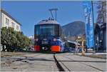 In der Zwischenzeit wartet auf dem Bahnhofsplatz von Saint Germain-Les-Bains-le-Fayet  Marie  mit ihrem Steuerwagen auf die baldige Bergfahrt.