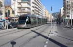 Nice / Nizza Lignes d'Azur SL T1 (Alstom Citadis-302 07) Boulevard de Gorbella am 11.