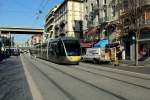 Nice / Nizza Lignes d'Azur SL T1 (Alstom Citadis-402 24) Avenue Jean Médecin / Avenue Thiers / Rue Assalit am 11.