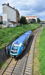 73691 fährt als TER73229 nach Volvic in Clermond Ferrand aus.