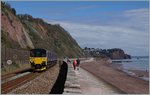 Zwischen Dalwish und Teignmouth auf der Fahrt nach Plymouth ist dieser Triebwagn 150 127 unterwegs.
19.April 2016
