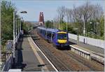 Etwas mehr Zug aber nicht viel mehr Brücke im Vergleich zum vorhergehenden Bild bietet der Blick vom Bahnhof Dalmeny Richtung Fort of Fife.
Der Abellio ScotRail Class 170 hat die 1823 Meter lange Brücke verlassen und fährt nun auf seiner Fahrt Richtung Edingburgh Waverlay ohne Halt durch die Station Dalmey.
3. Mai 2017