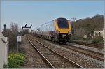 Pünktlich überholt der BR Class 220/221 Cross Country Service 0810 von Bristol nach Paignton unseren Regionalzug in Dawlish Warren.
18. April 2016