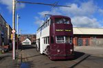 Blackpool Tw 700 verlässt das Depot via Hopton Road um die Flotte der Standard-Wagen zu verstärken.