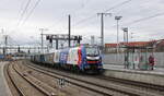 BELog 159 238 'BELinda' mit einem Sandzug nach Stuttgart-Hafen, am 05.03.2023 in Erfurt Hbf. 