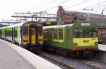 Dart 8104 und Commuter 2723 (Diesel)am 17.02.2005 im Bahnhof Dublin-Connolly.