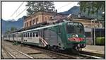 R4953 mit Ale 582-029 in TreNord Bemalung nach Colico wartet auf die Abfahrt in Chiavenna.