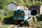 ALn 663 1131 auf der Fahrt von Avellino nach Benvento kurz vor  Chianche-Ceppoloni; 20.08.2007