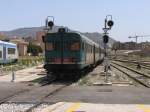 ALn 668 3026 und ALn 668 3009 (was eine Verwandtschaft mit die Deutsche BR 624!) fahren ein in Bahnhof Trapani mit R 22777 Palermo Centrale-Trapani am 2-6-2008.