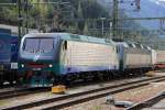 E 412 009 zusammen mit E405 003 aufgenommen im Bahnhof Brenner/Brennero am 2.Mai 2014