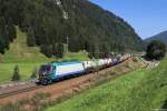 E412 003 mit Güterzug am 12.09.2015 am Brenner.