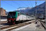 TRENORD E 464 072 mit RE2569 nach Milano C. verlsst Tirano (15.04.2013)