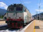652 011 auf Bahnhof Tarvisio am 10-8-2010.